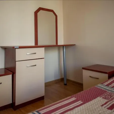 Spacious Family Friendly - 5 Min From The Beach! * Sunny Beach
